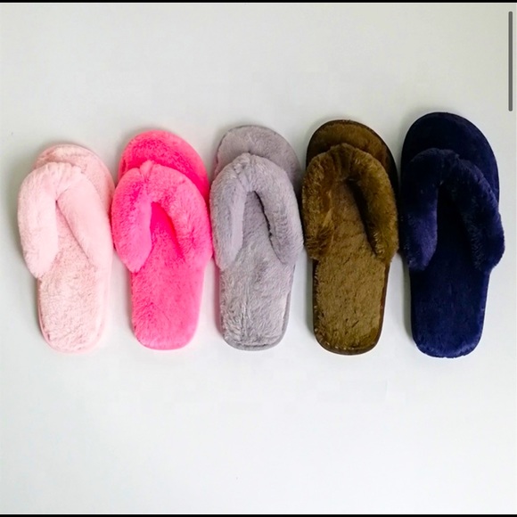 Fur Thong Slippers - Picture 5 of 8